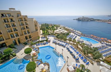 Marina Hotel - Corinthia Resort