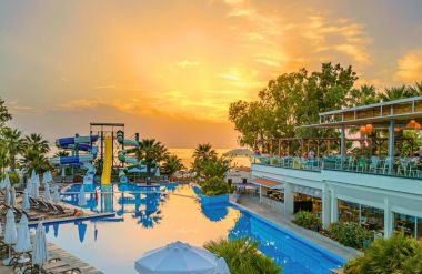 FLORA GARDEN EPHESUS