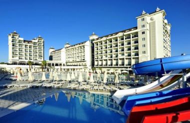 LRS LAKE&RIVER SIDE HOTEL & SPA