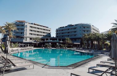 MIRAMARE BEACH HOTEL