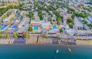 PETUNYA BEACH RESORT