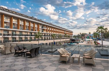 AYDINBEY QUEENS PALACE