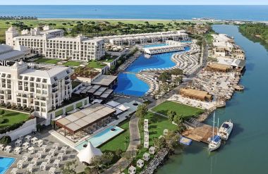 TITANIC DELUXE GOLF BELEK