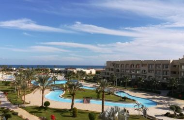 MOVENPICK RESORT SOMA BAY