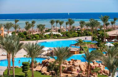 AMWAJ OYOUN RESORT & CASINO