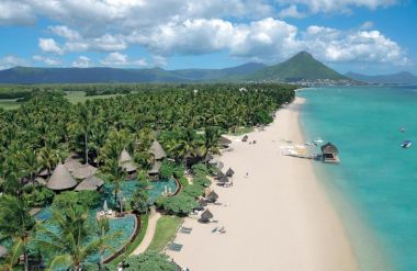 LA PIROGUE A SUN RESORT