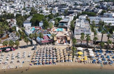 LADONIA LEO BEACH RESORT