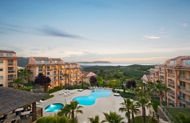 UNIQUE RESIDENCE HOTEL GOLF & SPA