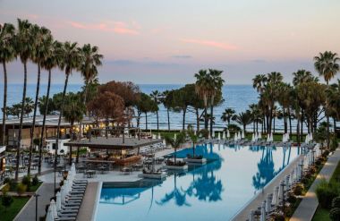 BARUT COLLECTION ACANTHUS & CENNET