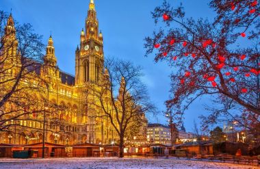 Austria Trend Hotel Ananas или подобен