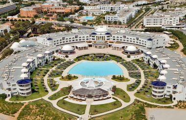 SIMBA CLUB - Golden Tulip Taj Sultan Premium