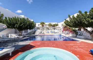 RK Beach Hotel